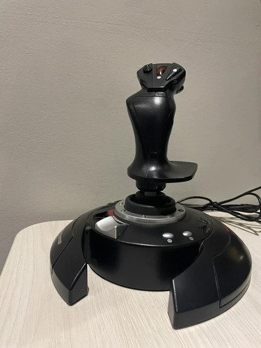 Joystick thrustmaster flight - thrustmaster, t-flight